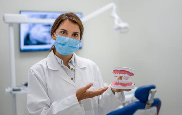 Best Emergency Tooth Extraction in Clinton, IA